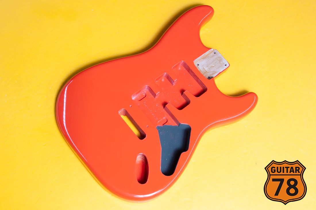 Корпус Fender Stratocaster в клёвом цвете