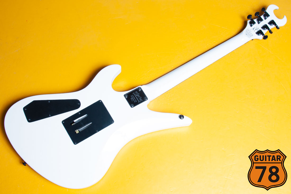 Модный Schecter Synyster Gates USA pickups