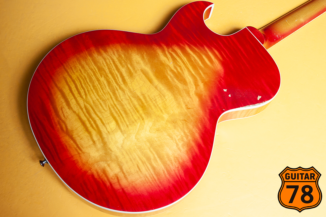 Легендарный Gibson ES-137 Custom Shop 2004 USA
