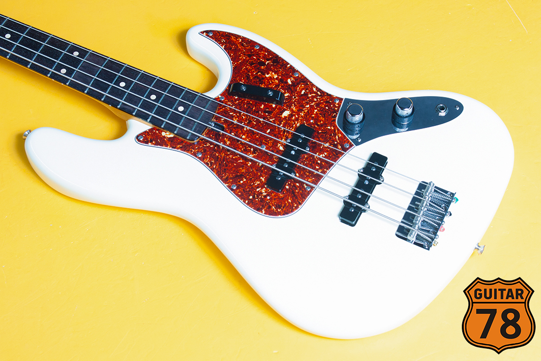 Fender AVRI'62 Jazz Bass USA 2006