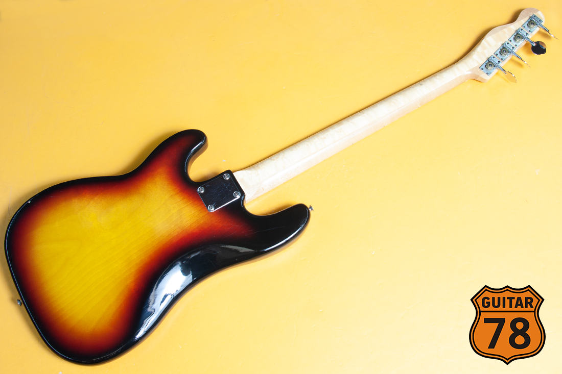 Интересный бас формы Fender '51 Precision 1974 Japan