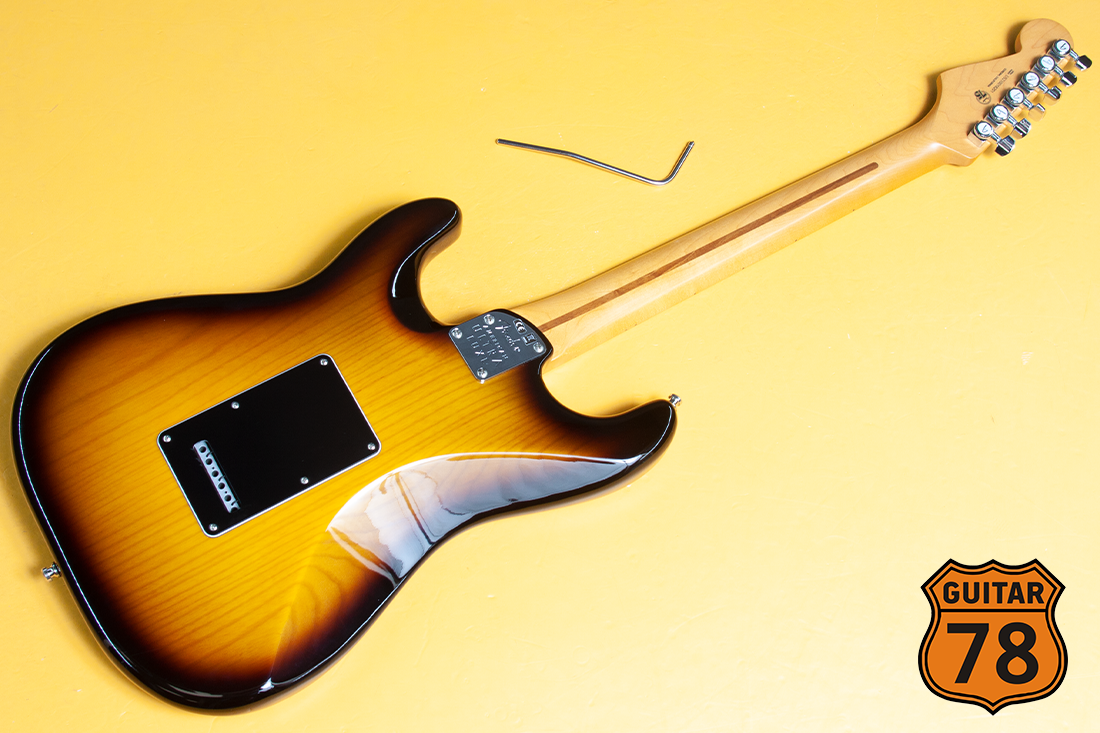 Красавец Fender American Ultra Luxe Stratocaster, USA 2021