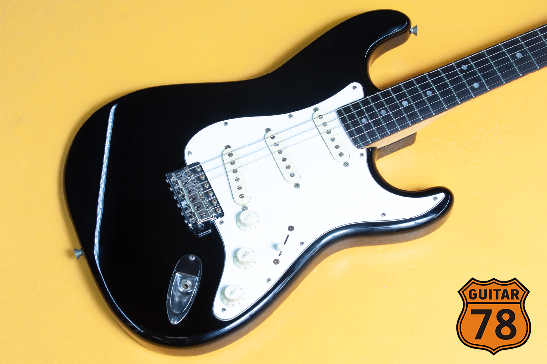 Старый Fender ST62 Stratocaster Black, 1987 Japan