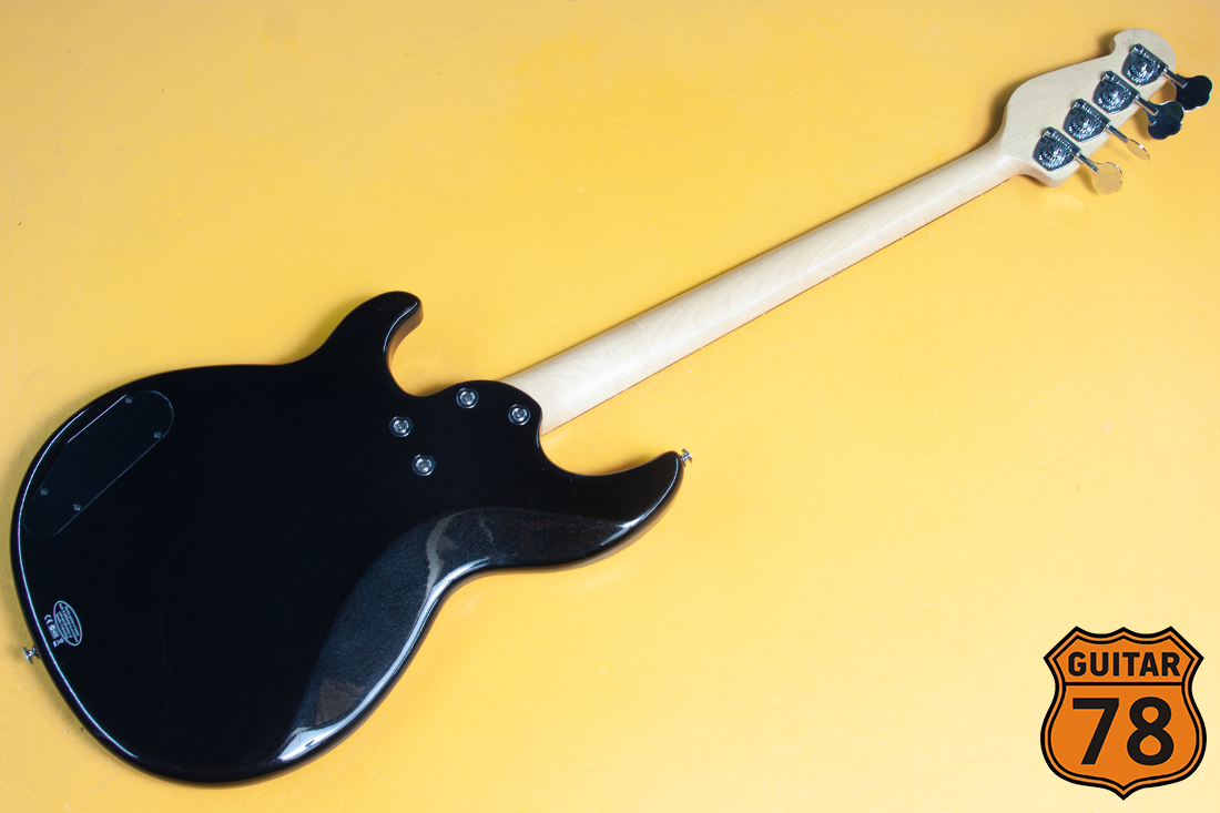 Лучший бас в этом бюджете Yamaha BB414