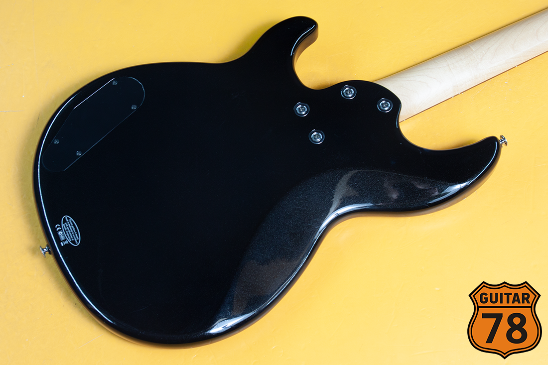Лучший бас в этом бюджете Yamaha BB414