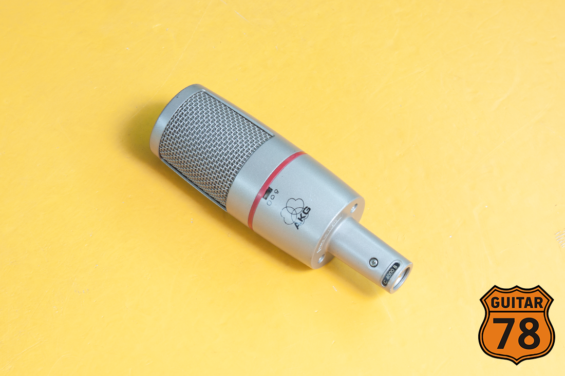 AKG C4000B микрофон студийный