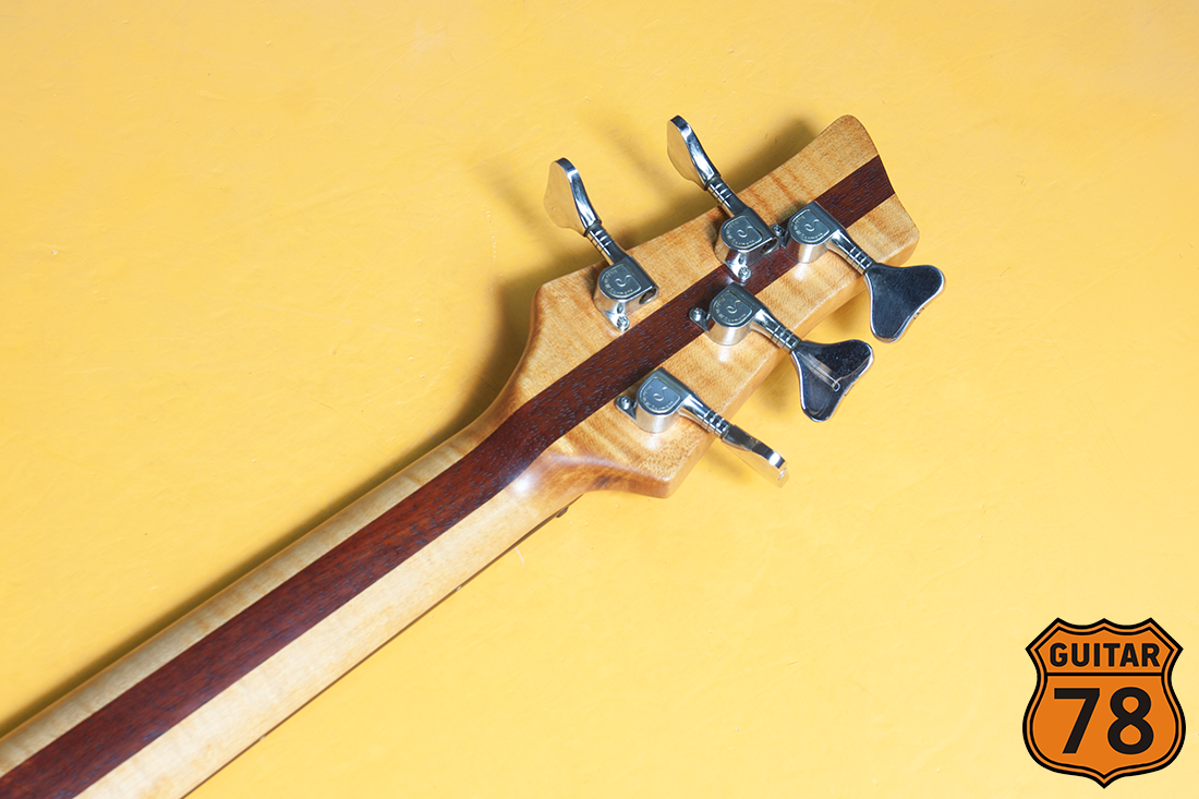 F bass Prototype Fretless - басовый hi-end 1984 Canada