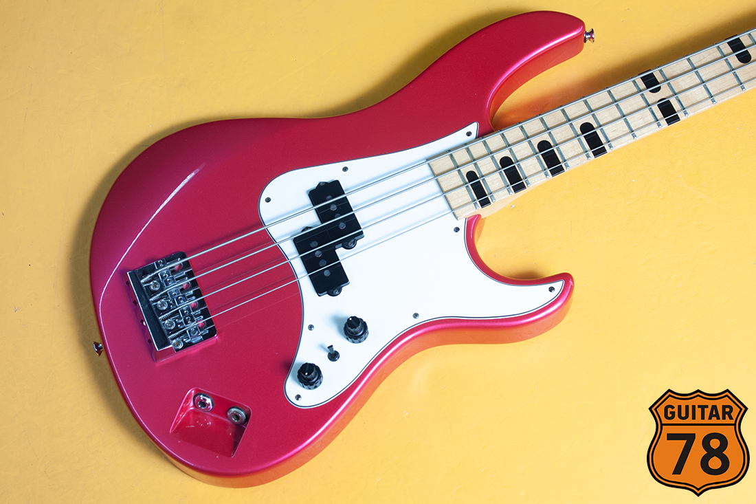 Yamaha Attitude Custom Billy Sheehan Bass
