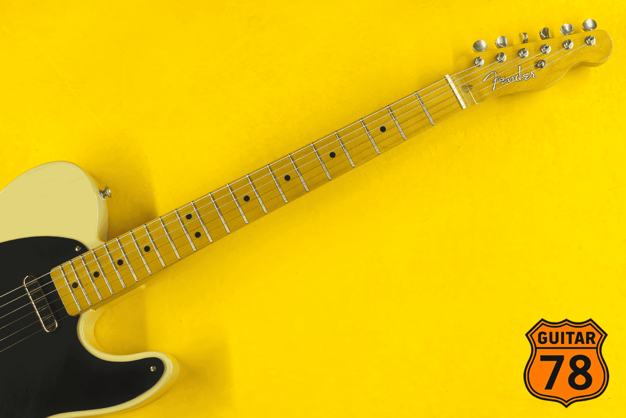 Топовый телек в мексиканской линейке - Fender Vintera II ‘50s Nocaster Blackguard blonde, 2023 года.