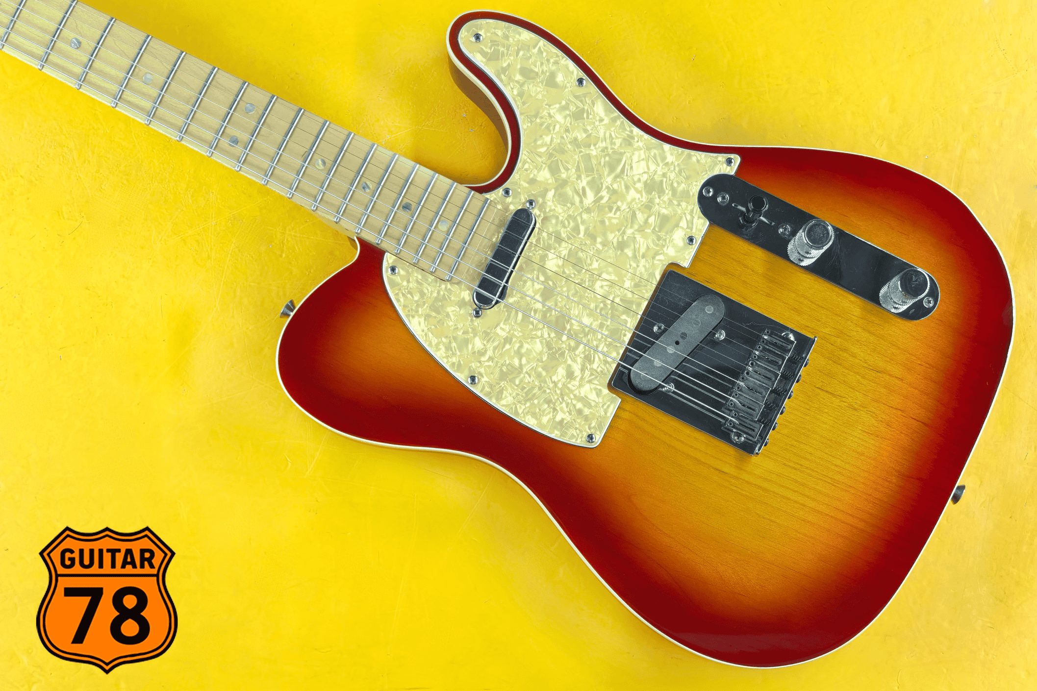 Fender American Deluxe Telecaster Aged Cherry Sunburst USA 2006. Lollar pickups.